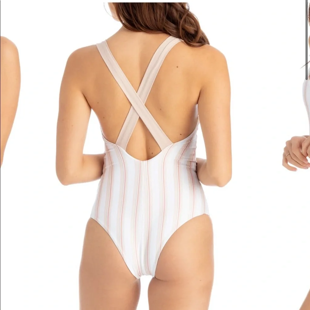 Tavik Axel One-Piece Swimsuit Sz S - Picture 2 of 11